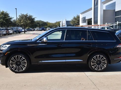 Certified 2022 Lincoln Aviator Black Label w/ Class IV Trailer Tow Package image 12