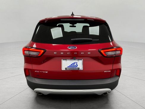 Used 2023 Ford Escape Active AWD/4WD image 5