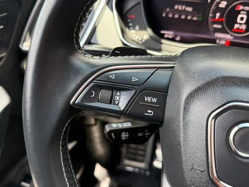 Used 2019 Audi SQ5 Prestige w/ Prestige Package AWD/4WD image 37