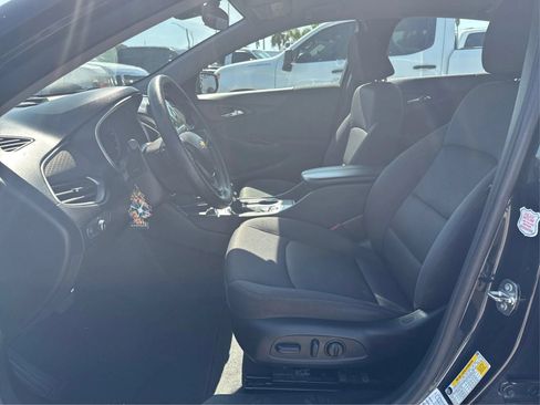 Used 2023 Chevrolet Malibu LT FWD image 9