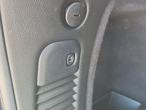 Used 2022 Dodge Durango GT RWD image 11