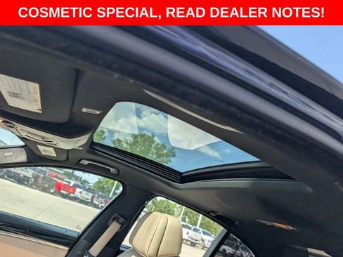 Used 2012 BMW 535i xDrive Sedan AWD/4WD image 3