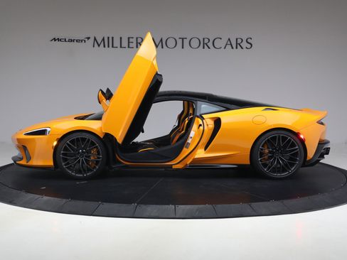 New 2026 McLaren GTS image 15
