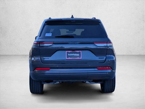 New 2026 Jeep Grand Cherokee Summit w/ Obsidian Package AWD/4WD image 8