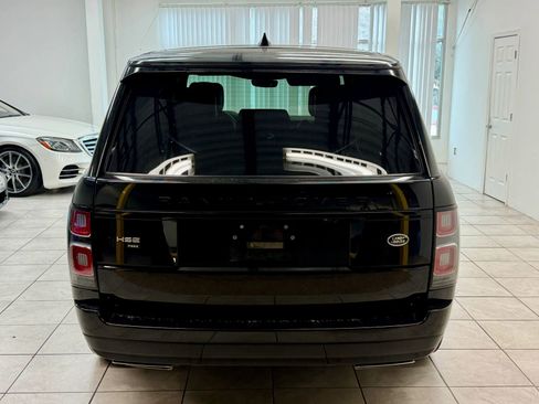 Used 2020 Land Rover Range Rover HSE image 8