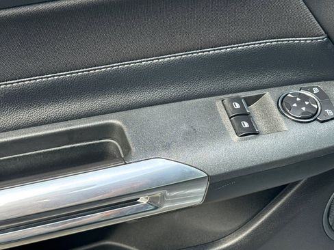 Used 2022 Ford Mustang GT w/ Equipment Group 301A image 13