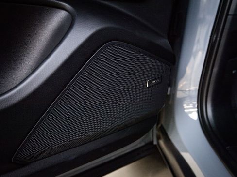 Certified 2026 Porsche Cayenne image 21