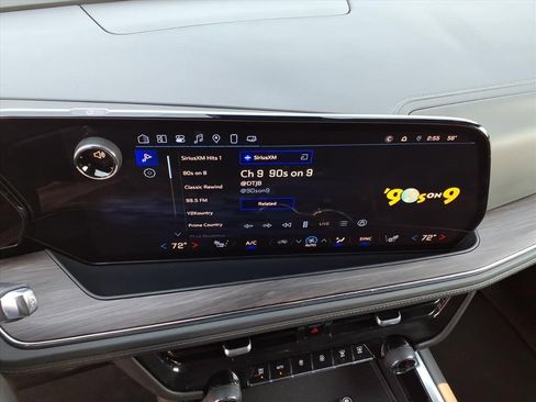 Certified 2025 Chevrolet Tahoe LT image 17