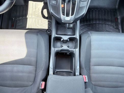 Used 2019 Honda CR-V LX image 2