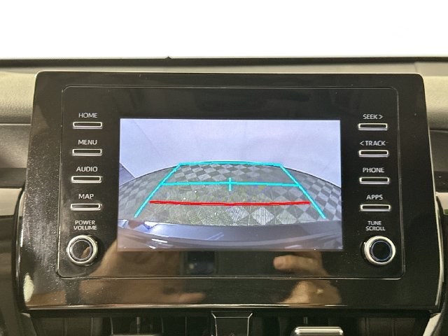 Used 2024 Toyota Camry SE FWD image 12