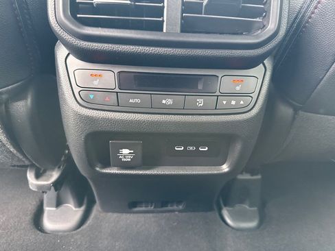 Certified 2024 Honda Passport Black Edition image 16