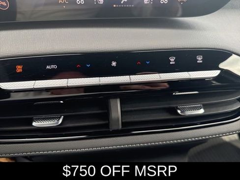 New 2026 Buick Enclave Sport Touring w/ Super Cruise Package AWD/4WD image 48