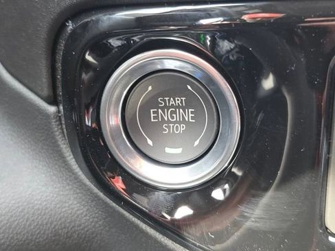 New 2026 GMC Sierra 3500 SLT w/ SLT Convenience Package AWD/4WD image 36