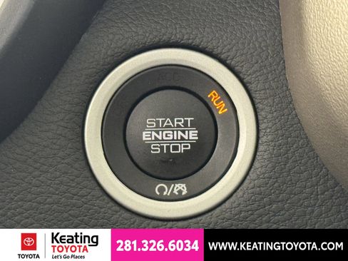 Used 2019 RAM 1500 Laramie RWD image 30