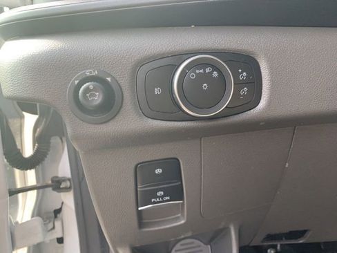 Certified 2024 Ford Transit 350 XLT image 25