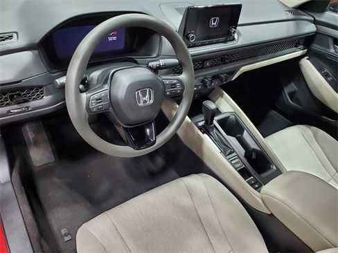 Used 2023 Honda Accord LX image 9