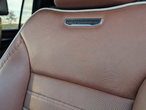 Used 2024 GMC Yukon XL Denali Ultimate image 22