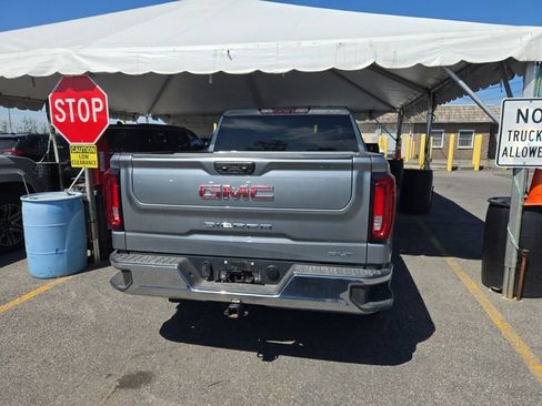 Used 2026 GMC Sierra 1500 SLT AWD/4WD image 9