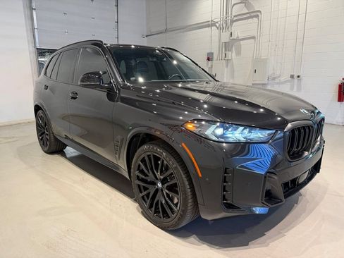 Used 2024 BMW X5 M60i AWD/4WD image 3