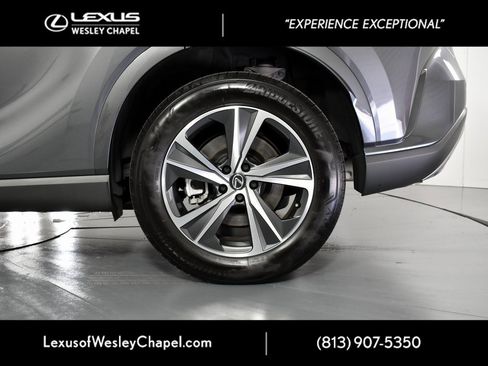 Used 2025 Lexus RX 350 Premium image 11