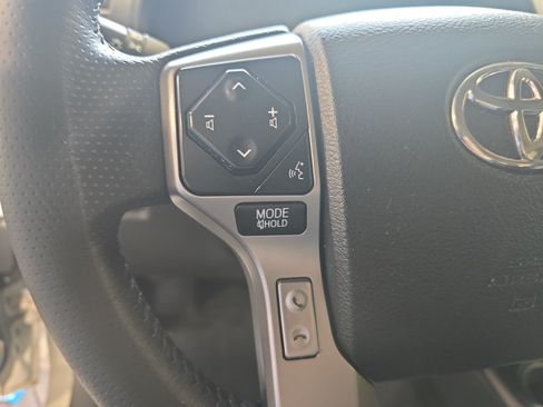 Used 2022 Toyota 4Runner SR5 RWD image 16