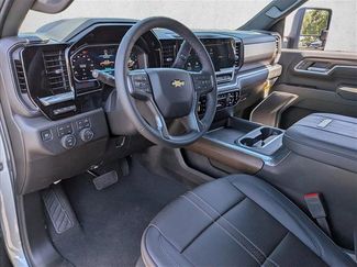 New 2026 Chevrolet Silverado 2500 High Country w/ High Country Premium Package AWD/4WD video 3