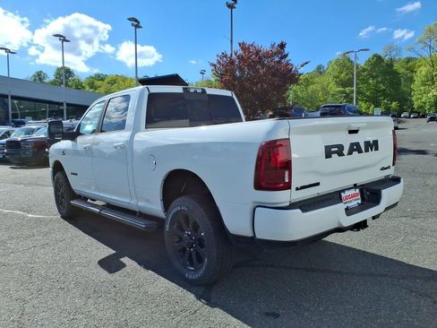New 2026 RAM 2500 Laramie w/ Night Edition AWD/4WD image 4