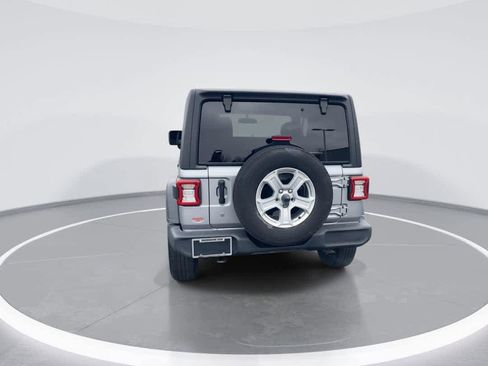 Used 2020 Jeep Wrangler Sport image 7