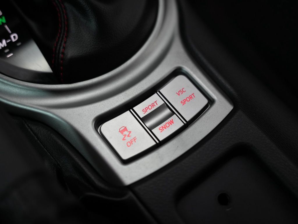 Used 2013 Scion FR-S RWD image 21