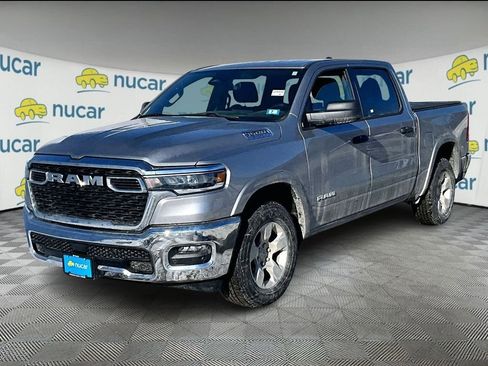 Used 2025 RAM 1500 Big Horn AWD/4WD image 3