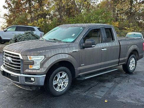Used 2016 Ford F150 XLT w/ Equipment Group 302A Luxury image 35