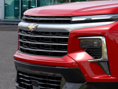 New 2026 Chevrolet Traverse High Country FWD image 13