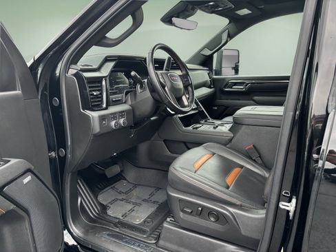 Used 2025 GMC Sierra 2500 AT4 w/ AT4 Premium Plus Package AWD/4WD image 25
