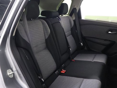 Used 2023 Nissan Rogue SV AWD/4WD image 30