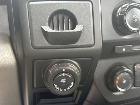 Used 2018 Ford F150 XL w/ Equipment Group 101A Mid RWD image 27
