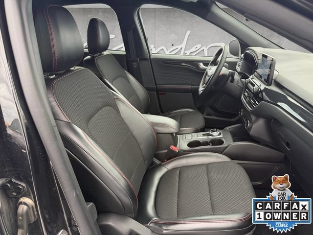 Used 2025 Ford Escape ST-Line AWD/4WD image 24