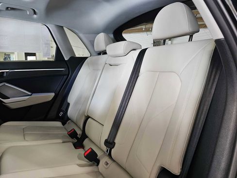 New 2025 Audi Q3 2.0T Premium Plus image 17
