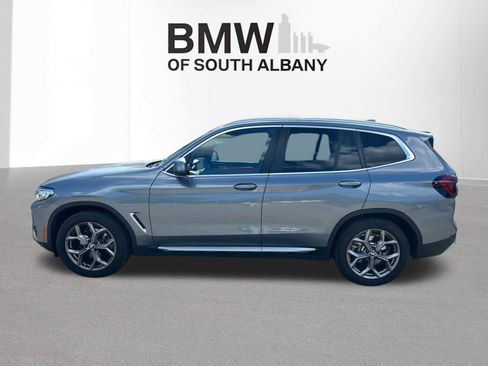 Used 2024 BMW X3 xDrive30i w/ Premium Package w/ZPA AWD/4WD image 2