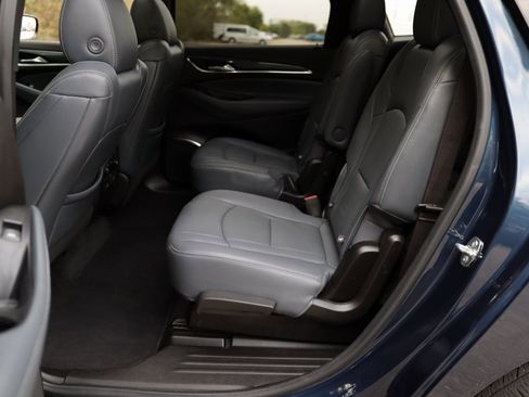 Used 2022 Buick Enclave Essence w/ Experience Buick Package image 27