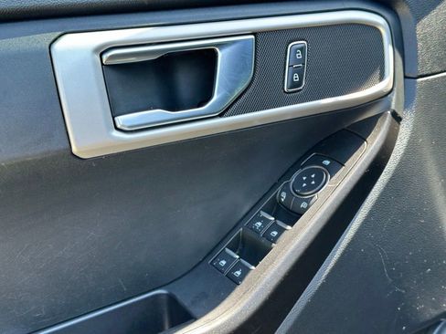 Used 2020 Ford Explorer 4WD Police Interceptor image 18