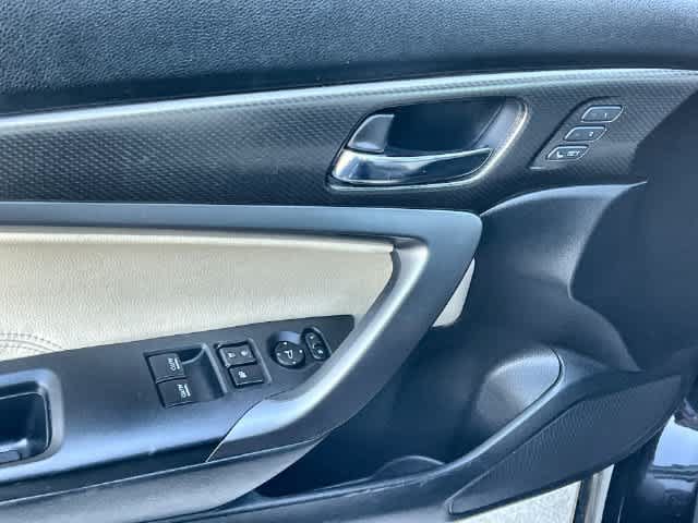 Used 2017 Honda Accord Touring image 30
