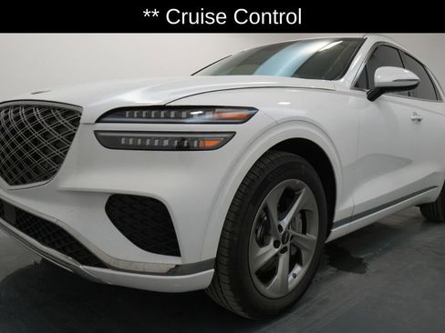 Used 2026 Genesis GV70 2.5T image 4