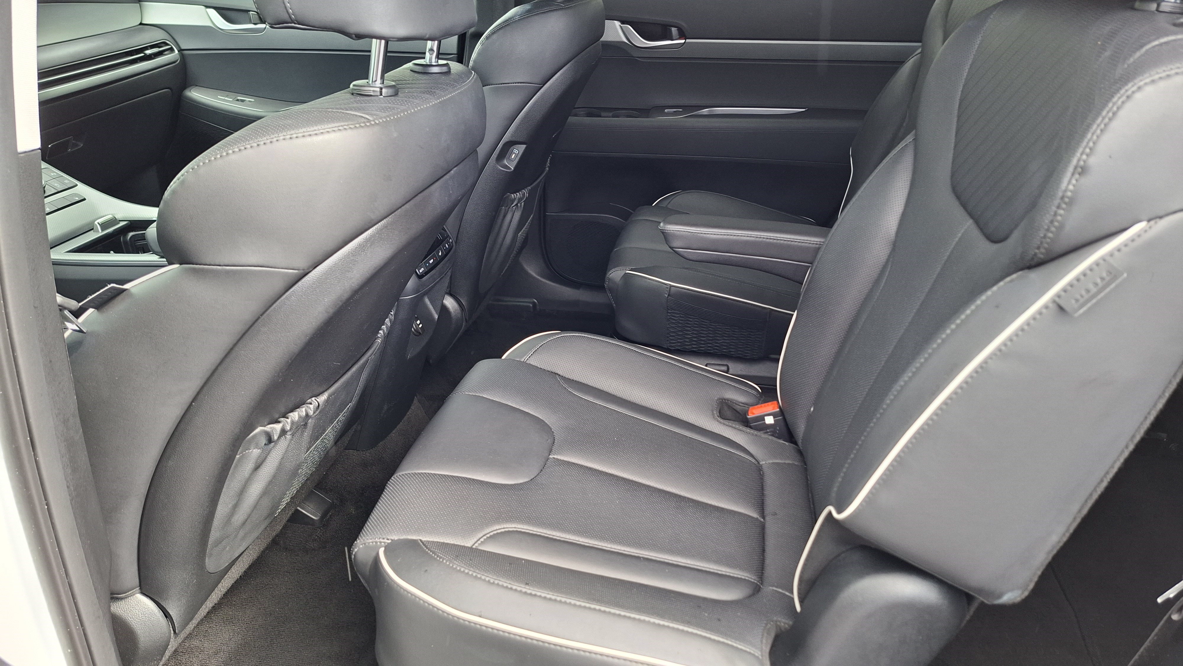 Used 2025 Hyundai Palisade SEL FWD image 21