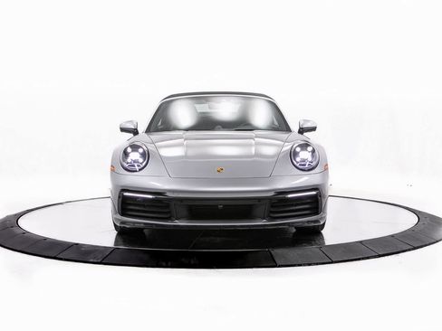 Certified 2022 Porsche 911 Carrera image 10
