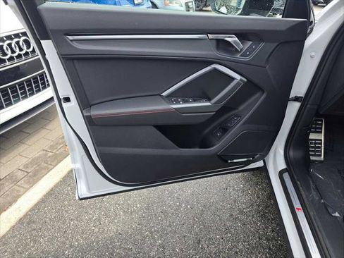 New 2025 Audi Q3 2.0T Premium Plus image 23