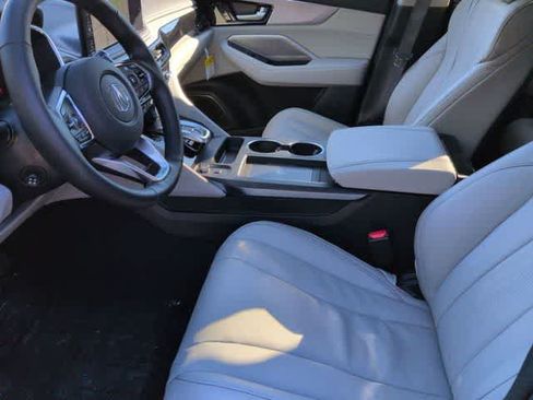 Used 2026 Acura MDX FWD w/ Technology Package image 17