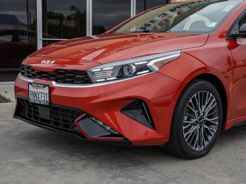 Used 2024 Kia Forte GT-Line w/ GT-Line Premium Package image 11