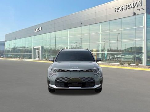 New 2025 Kia Niro Wind w/ Wind Preserve Package image 2