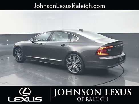 Used 2024 Volvo S90 B6 Ultimate image 7