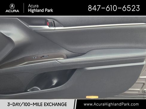 Used 2022 Toyota Camry XSE w/ Navigation Package FWD image 10